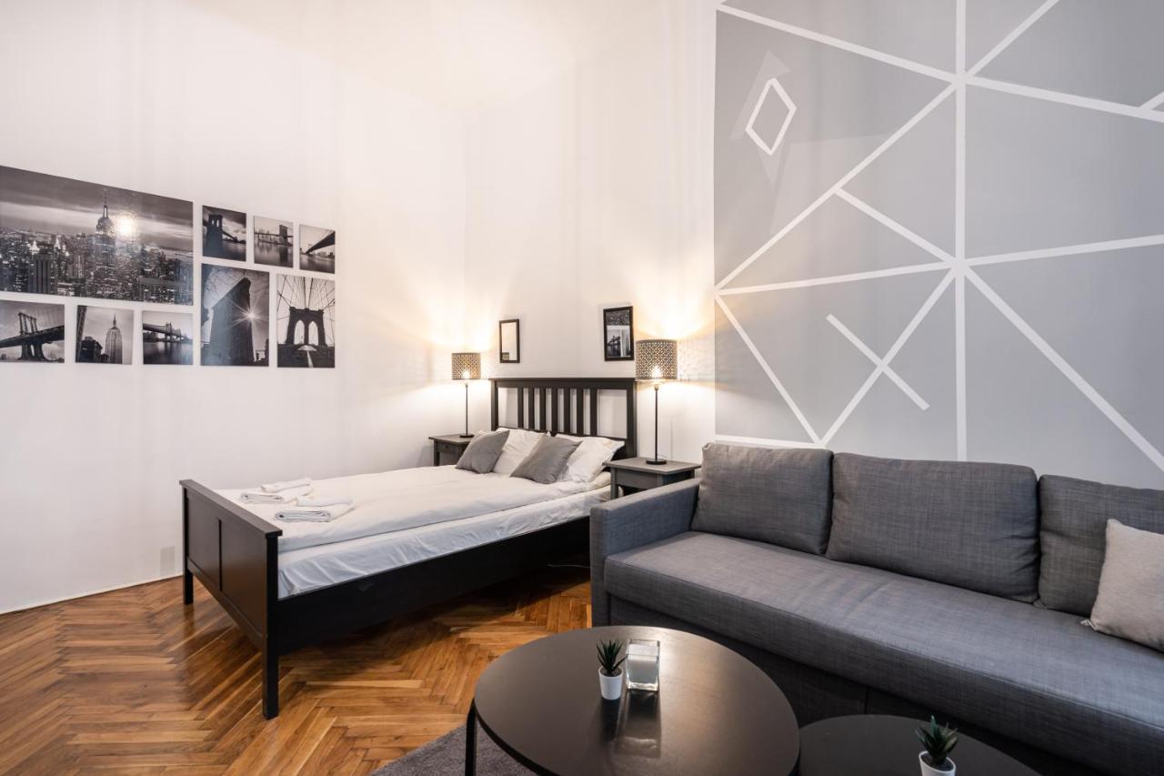 B8 - Grand Boulevard Cozy - Location By Bqa Boedapest