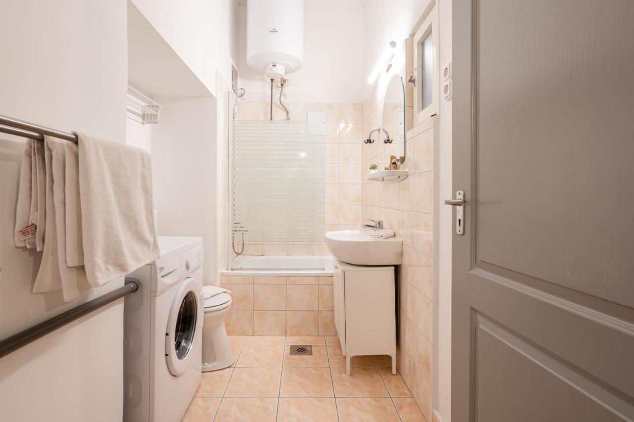 Appartement B8 - Grand Boulevard Cozy - Location By Bqa Boedapest