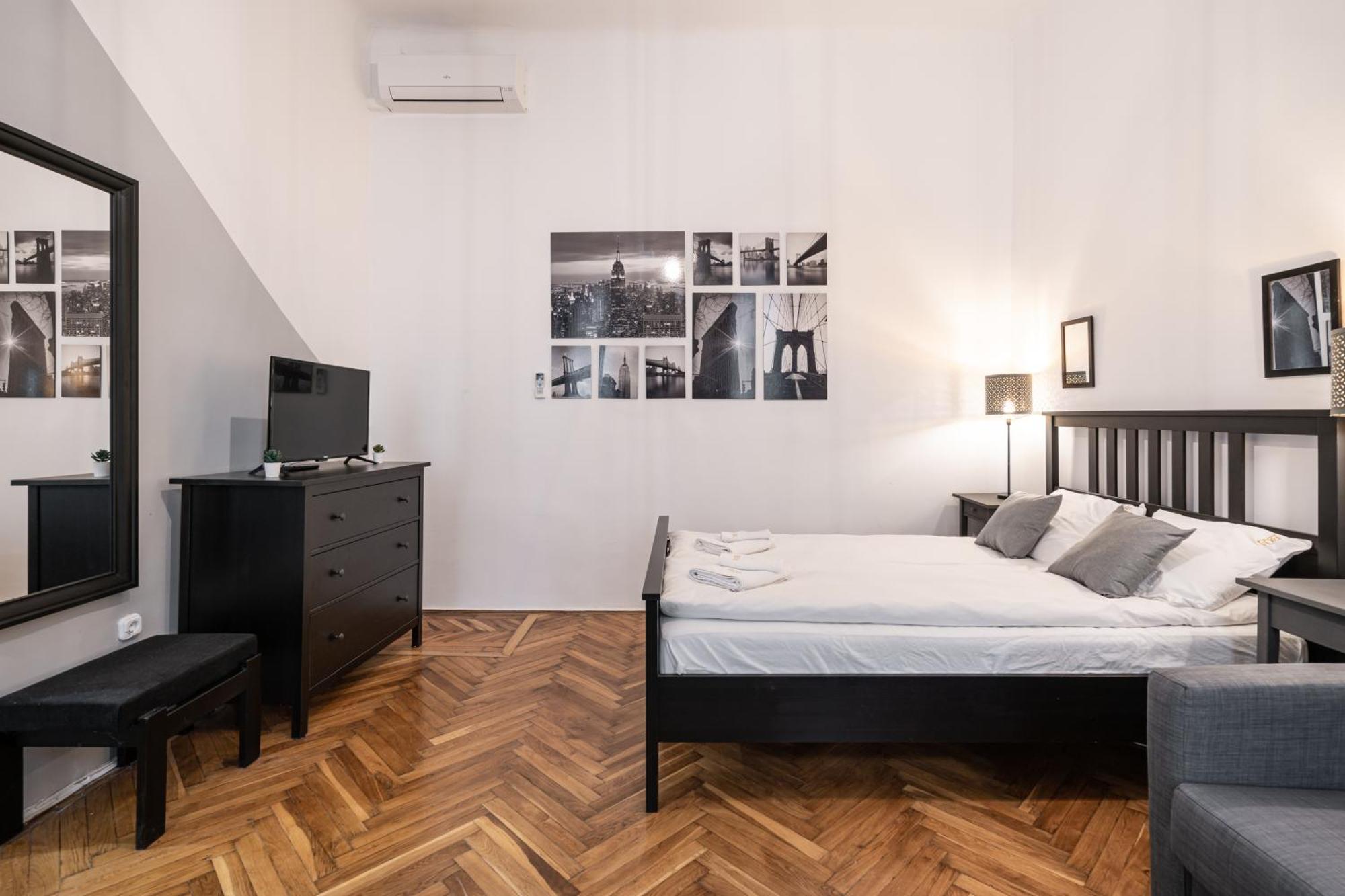 B8 - Grand Boulevard Cozy - Location By Bqa Boedapest